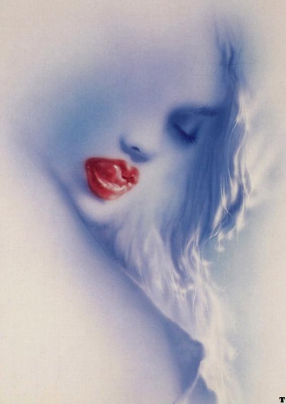 Women The Message By Luis Royo
